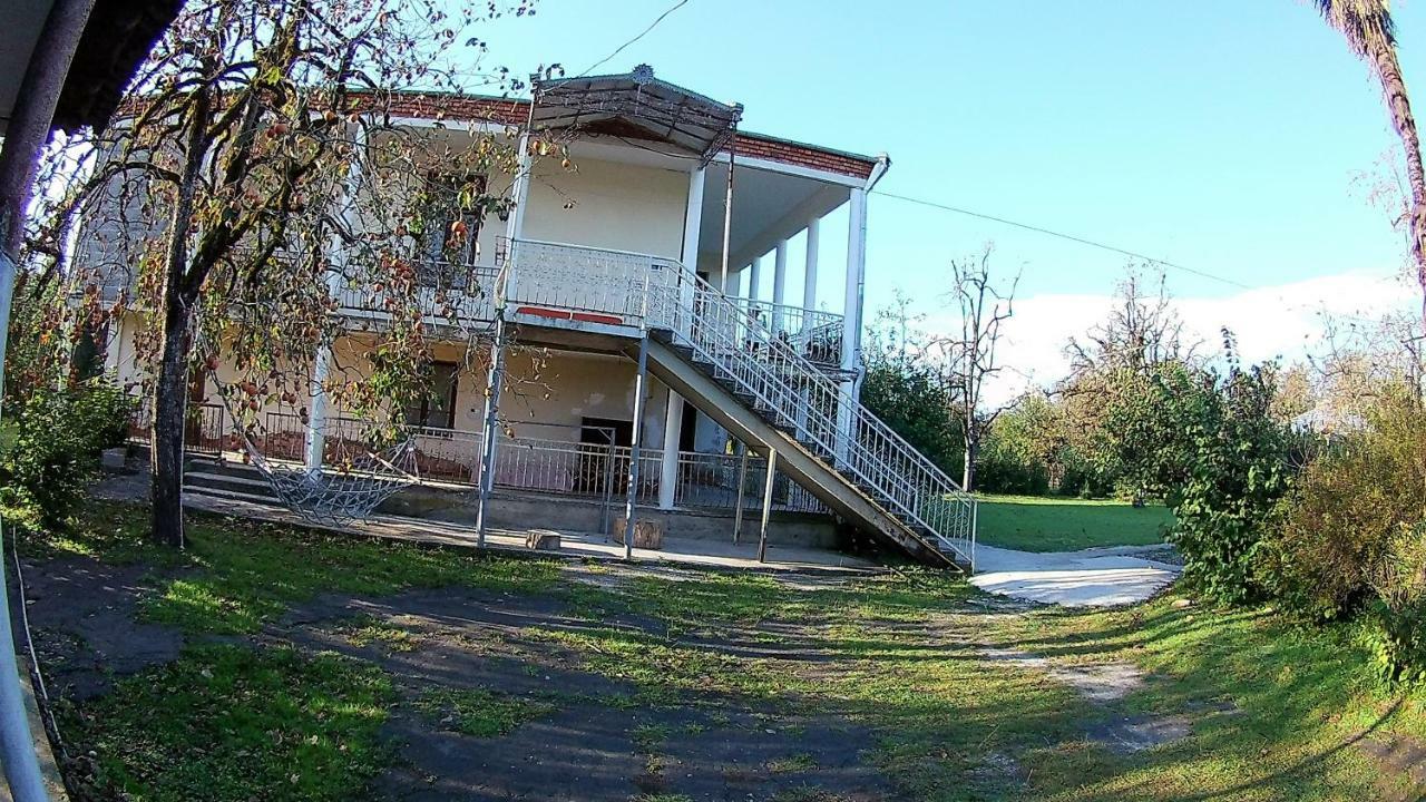 Surmava Palace Martvili Exterior photo